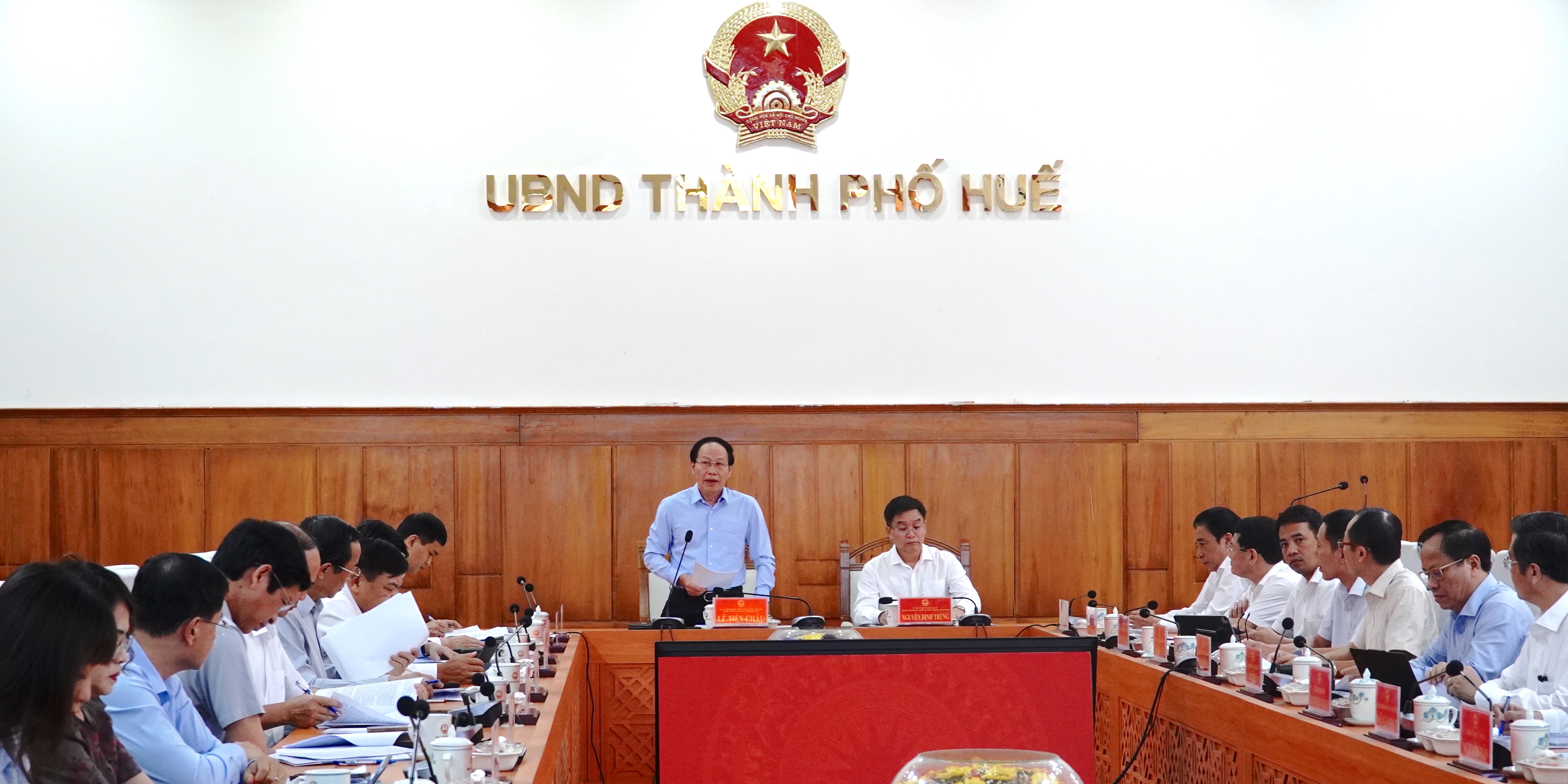 TP Huế phải chuyển trạng thái điều hành để giữ mục tiêu tăng trưởng trên 10