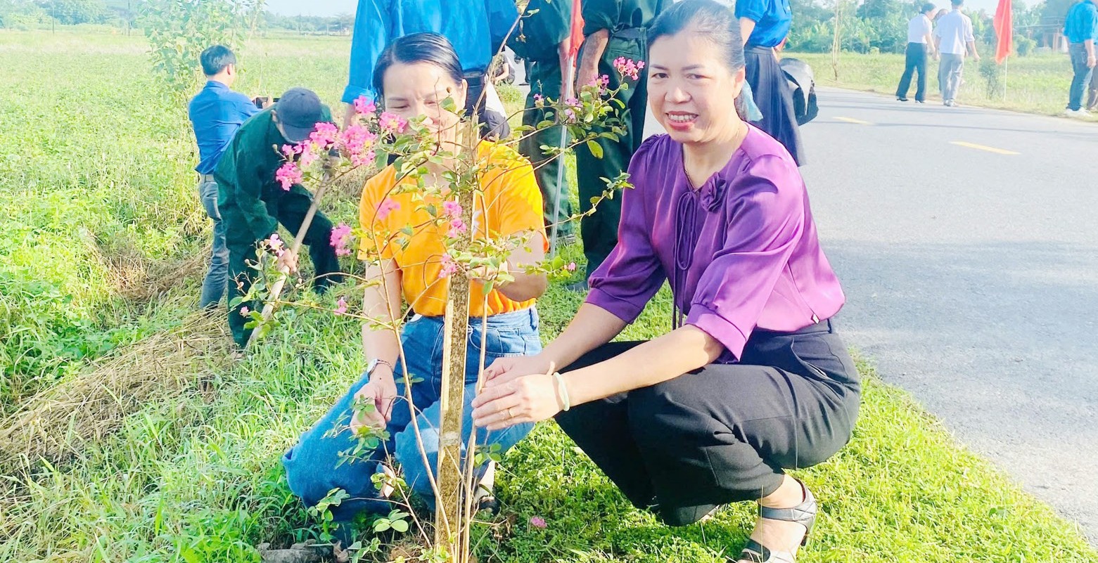 Học Bác làm những việc ích nước, lợi dân