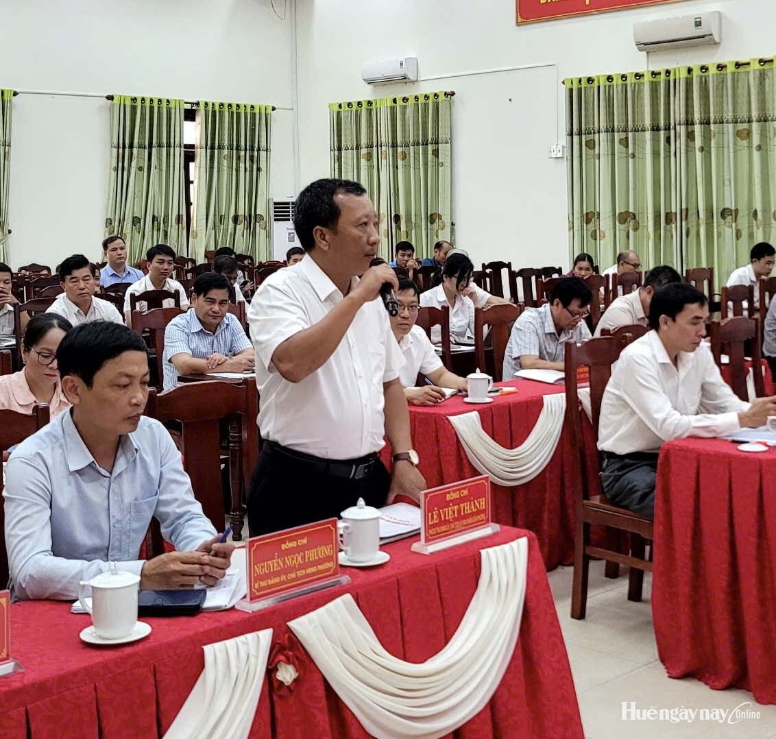 Lãnh đạo thành phố Huế tiếp công dân định kỳ tại phường Phong Thái