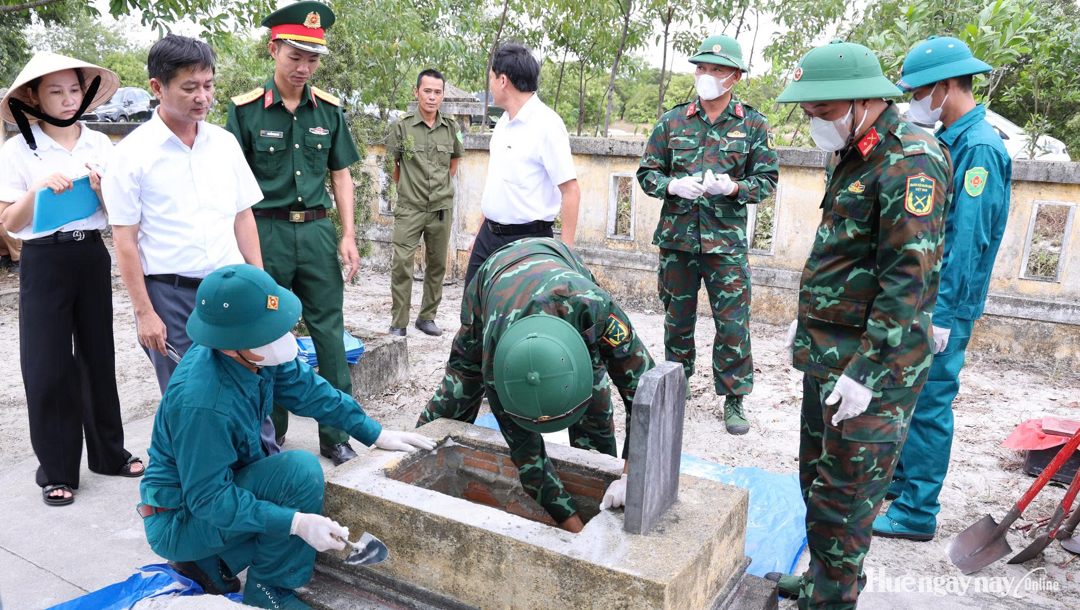 Phong Phú lấy mẫu ADN 43 phần mộ liệt sĩ chưa rõ danh tính