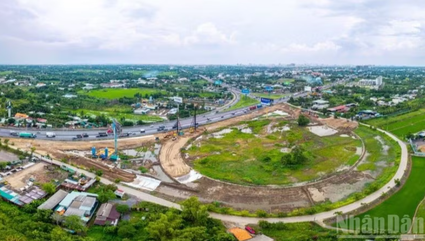 Lên phương án mở rộng, hoàn thiện tuyến đường bộ cao tốc bắc-nam