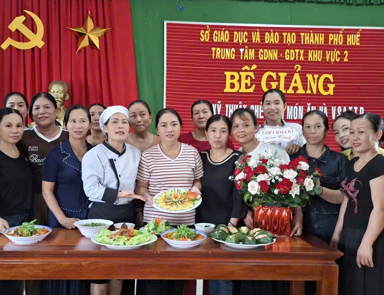 Khảo sát, hoàn thiện định mức kinh tế - kỹ thuật cho 29 nghề giáo dục nghề nghiệp