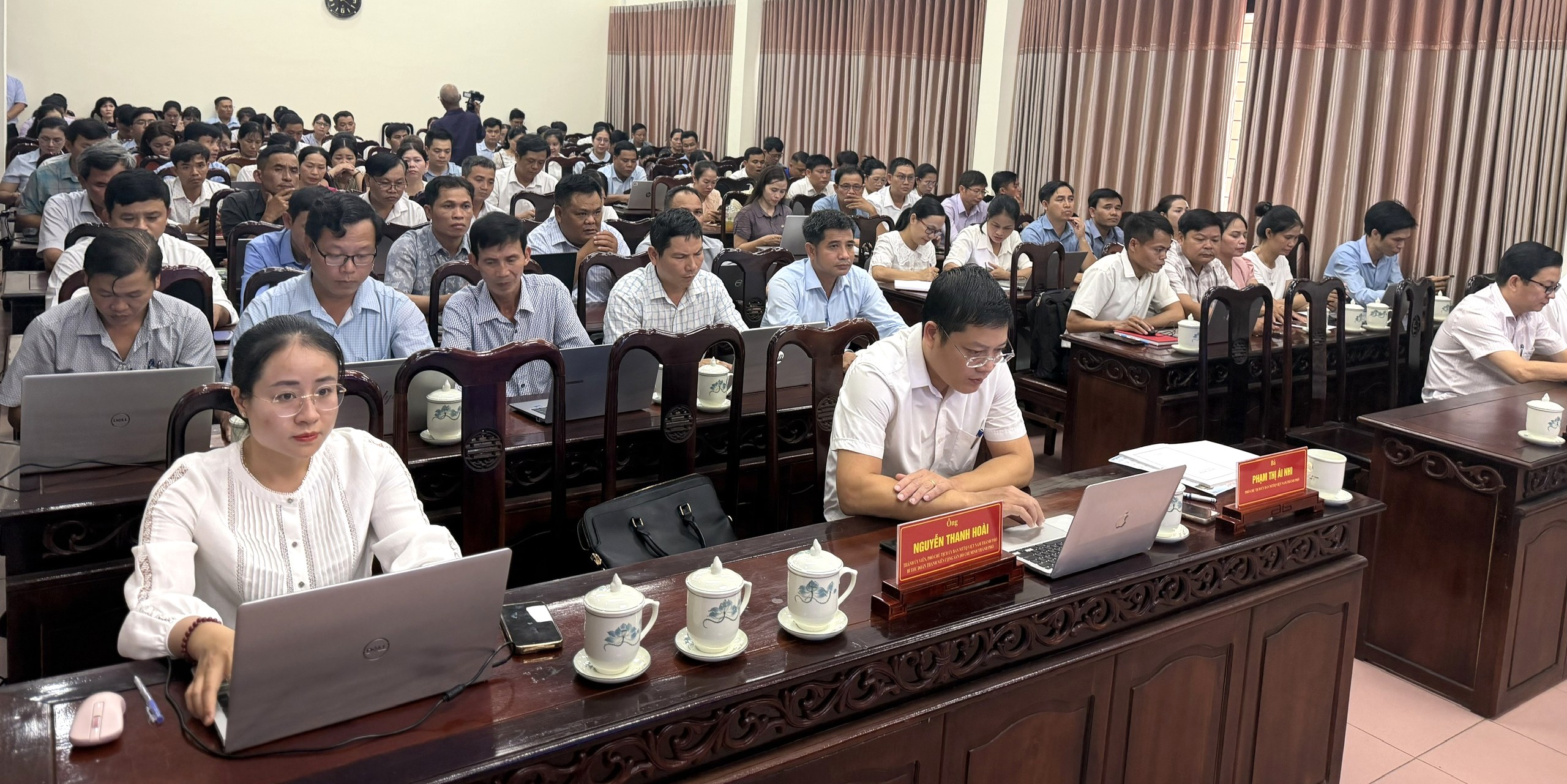 Tập huấn triển khai nền tảng số và xử lý các điểm nghẽn chuyển đổi số