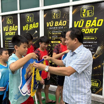 450 vận động viên tranh tài tại Giải Cầu lông Vũ Bảo Sport các lứa tuổi thành phố Huế
