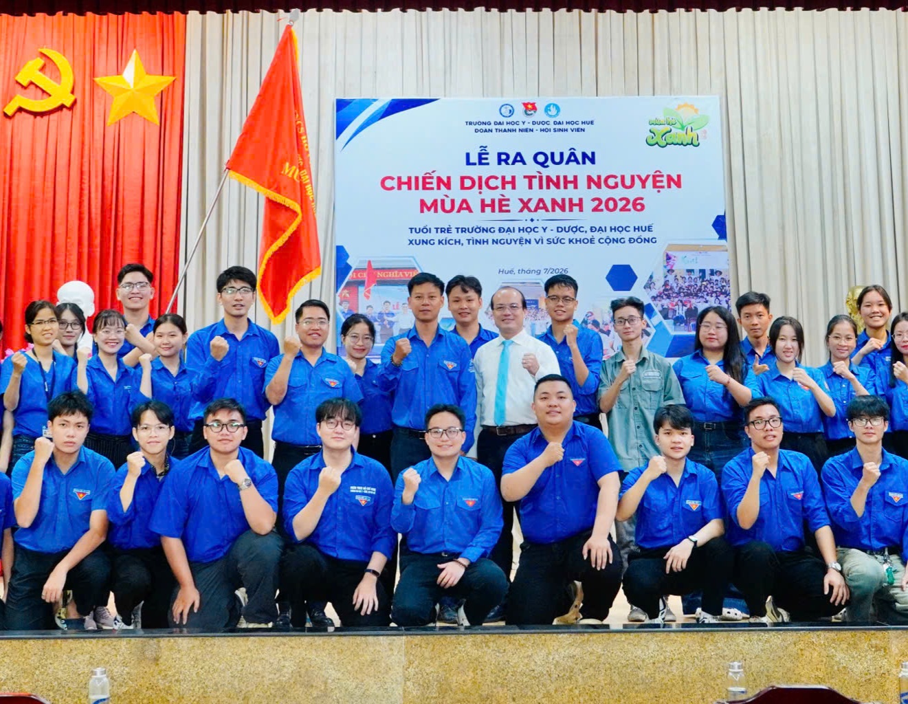Hơn 300 sinh viên Trường Đại học Y - Dược, Đại học Huế ra quân Chiến dịch tình nguyện Mùa hè xanh
