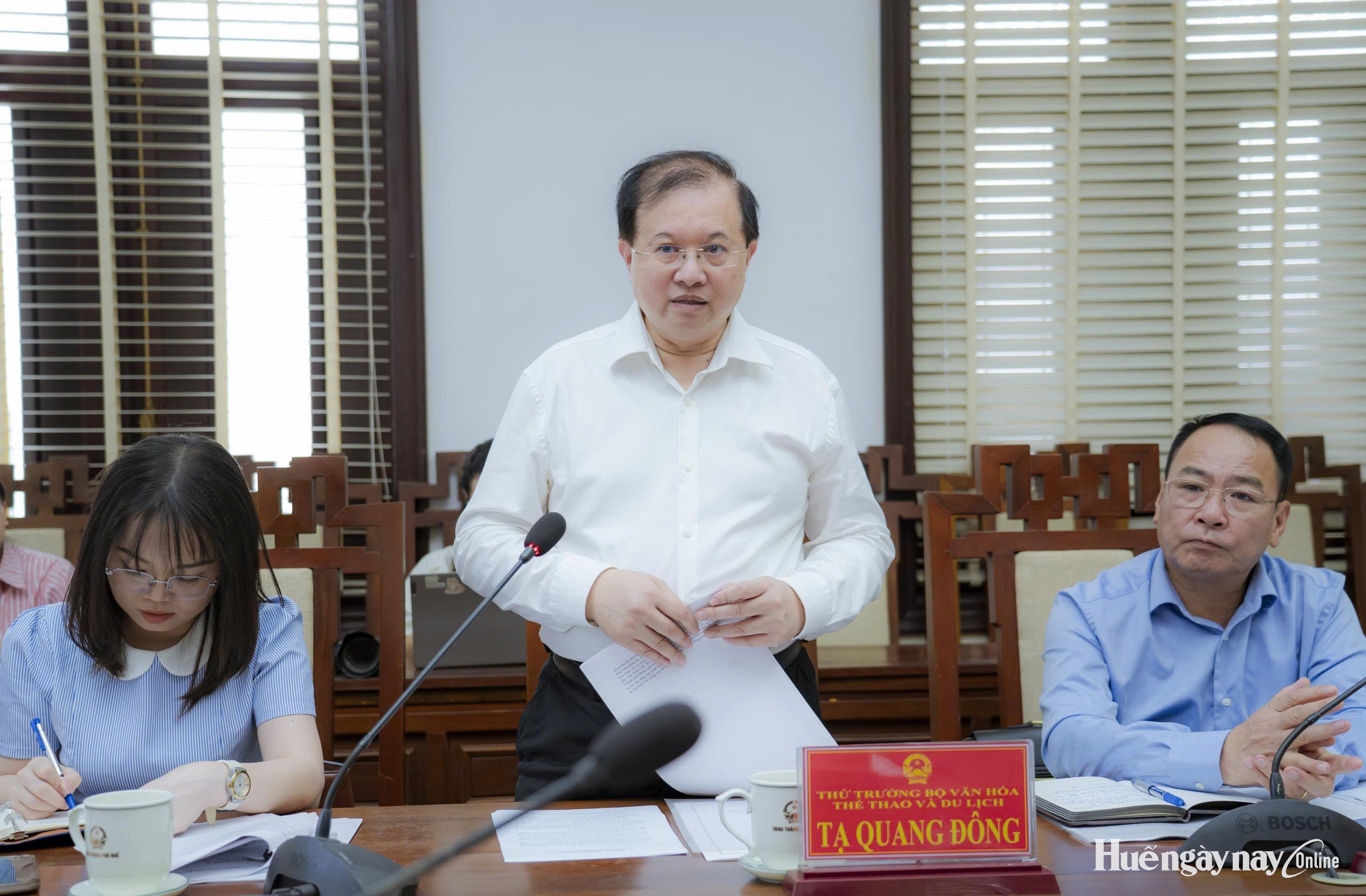 Bộ Văn hóa, Thể thao và Du lịch làm việc về Đề án xây dựng “Thành phố Nhiếp ảnh Việt Nam”