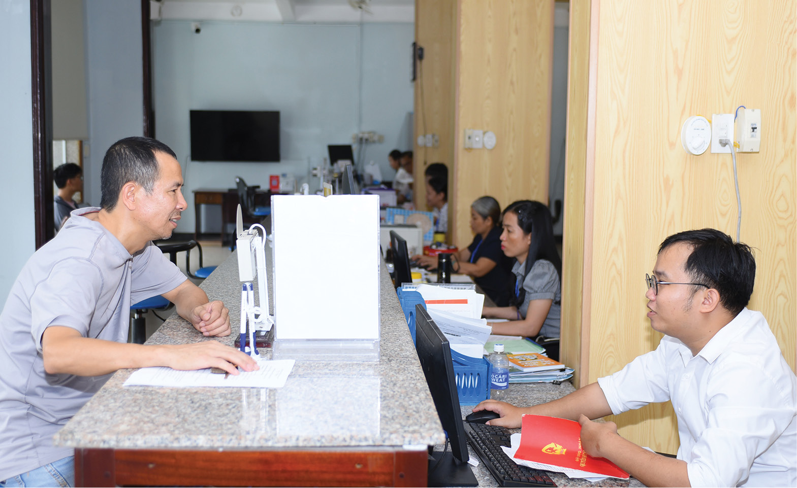 Từ ban hành nghị quyết đến năng lực tổ chức thực thi