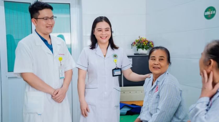 Khoảng 94,4 triệu lượt người khám, chữa bệnh bảo hiểm y tế trong 6 tháng đầu năm