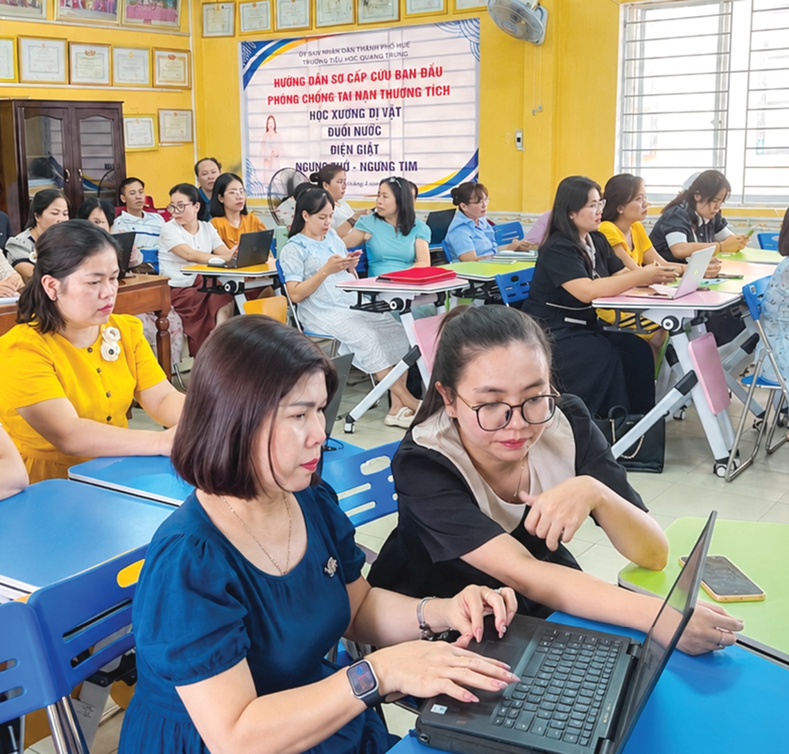 Tinh giản hồ sơ, sổ sách cho giáo viên