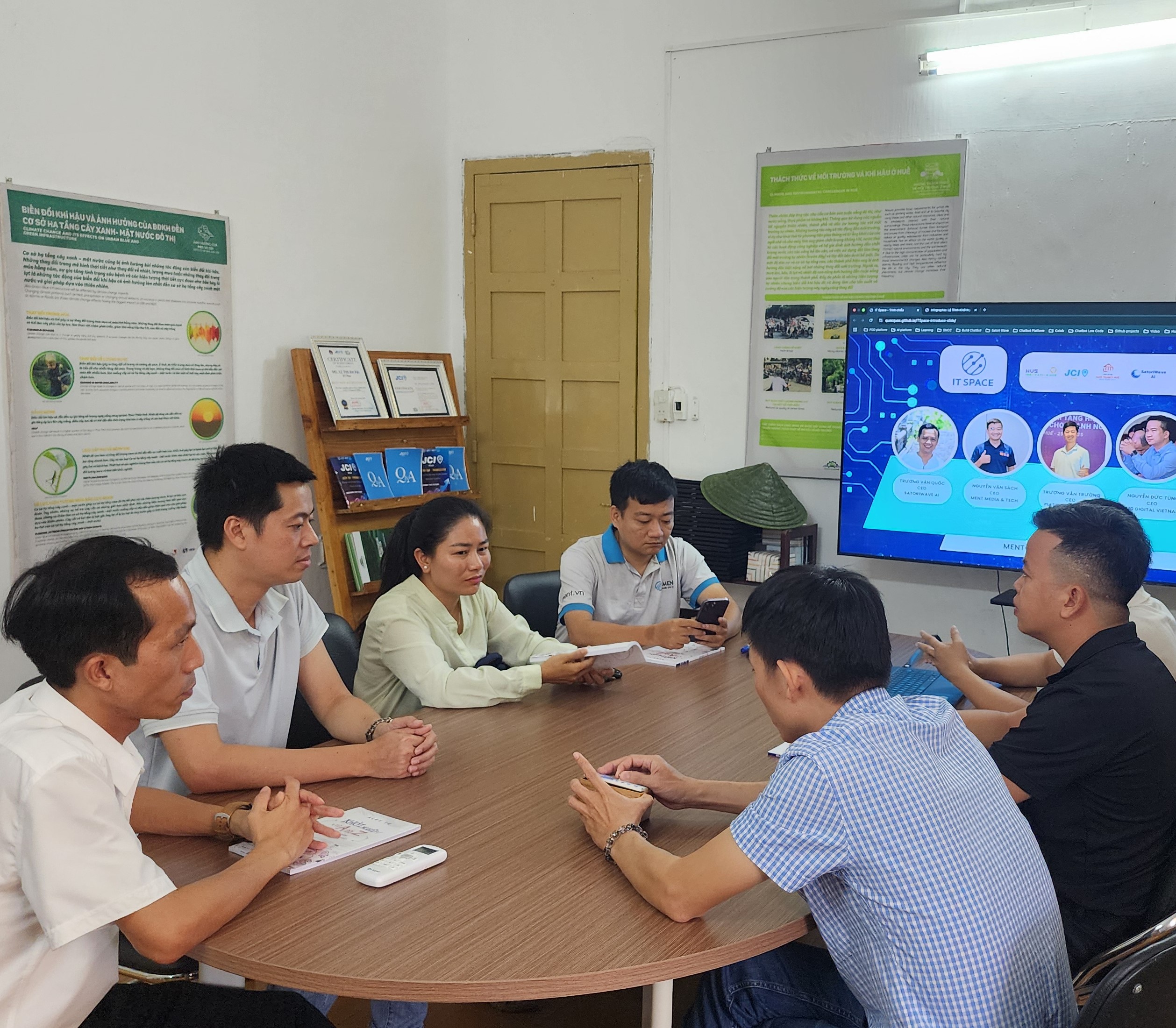 Chuyển đổi xanh gắn với chuyển đổi số để phát triển bền vững