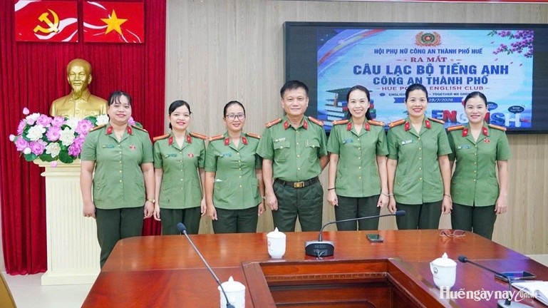 Ra mắt CLB tiếng Anh Ban Phụ nữ Công an