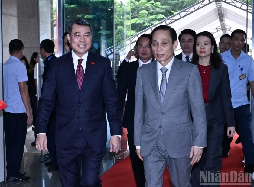 Ngoại giao phục vụ phát triển đất nước trong giai đoạn mới với tư duy đột phá, hành động quyết liệt