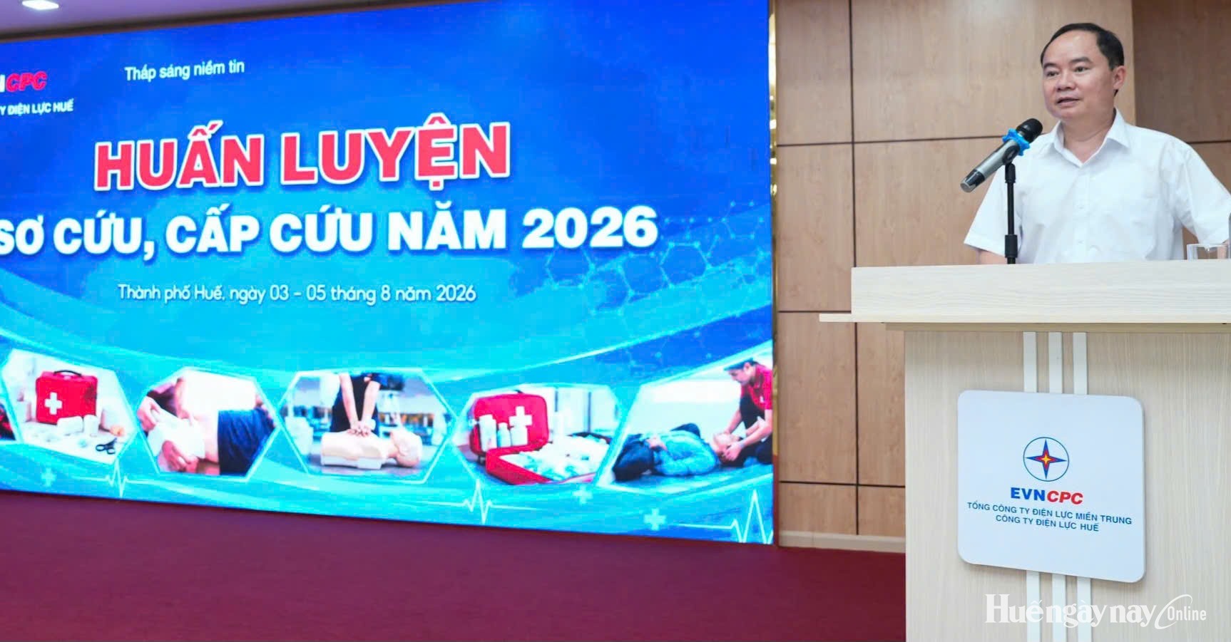 Huấn luyện nâng cao năng lực sơ cấp cứu cho người lao động
