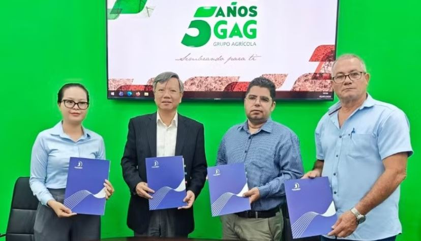 Việt Nam bàn giao hơn 470 tấn gạo sản xuất tại Cuba cho các đối tác