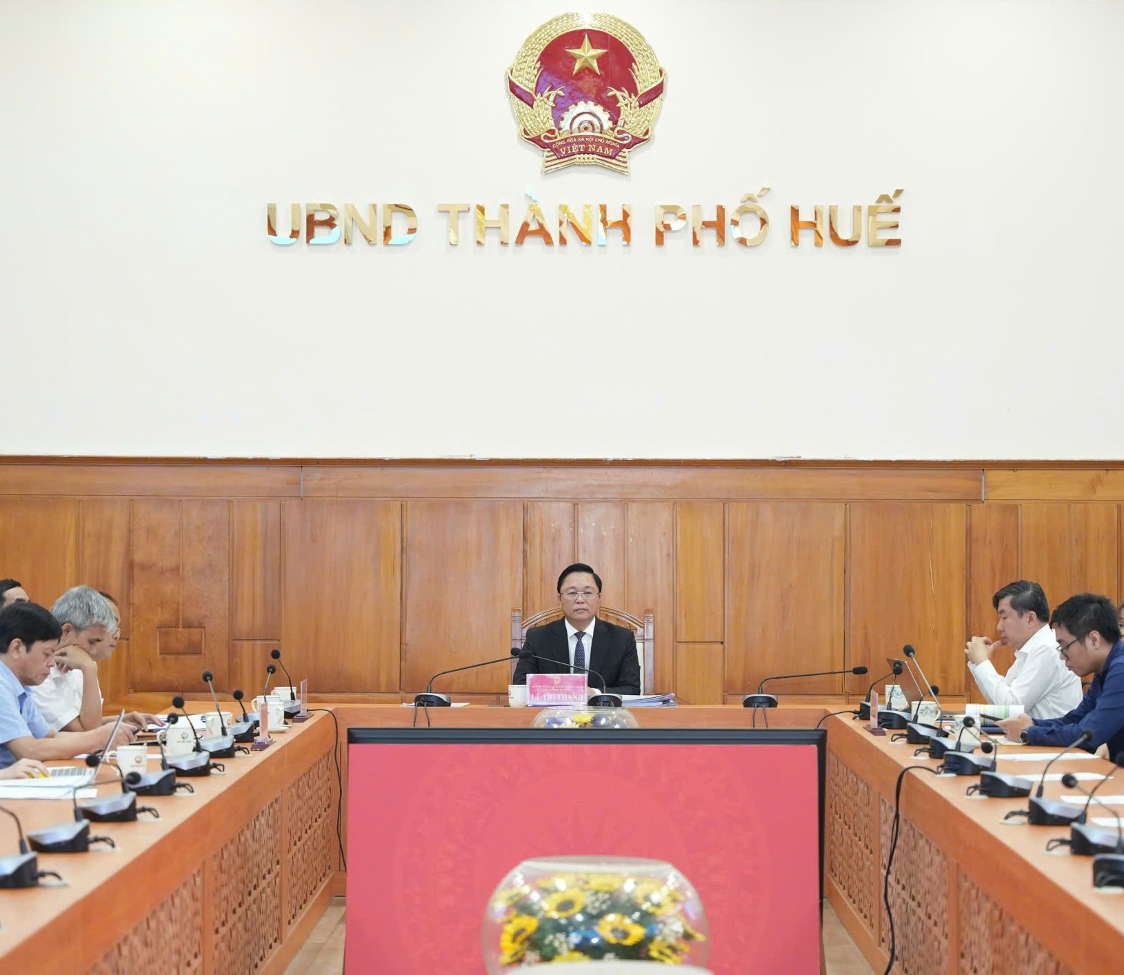 Phát huy sức mạnh ba trụ cột, xây dựng nền ngoại giao toàn diện, hiện đại