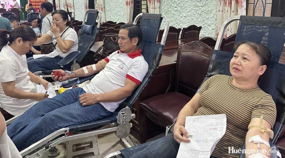 350 người dân Quảng Điền tham gia hiến máu tình nguyện