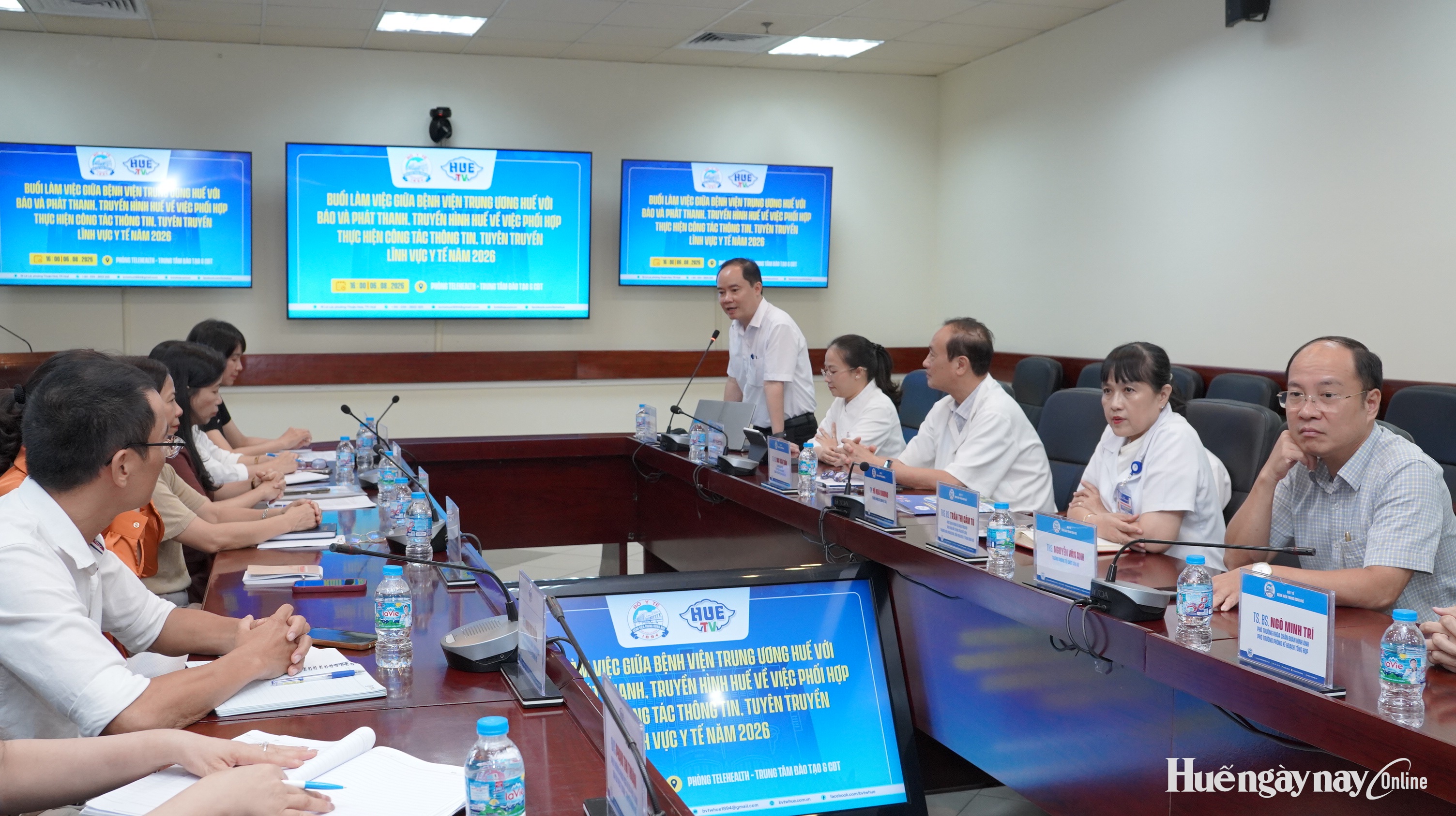 Bệnh viện Trung ương Huế cùng Báo và Phát thanh, Truyền hình Huế đẩy mạnh phối hợp truyền thông