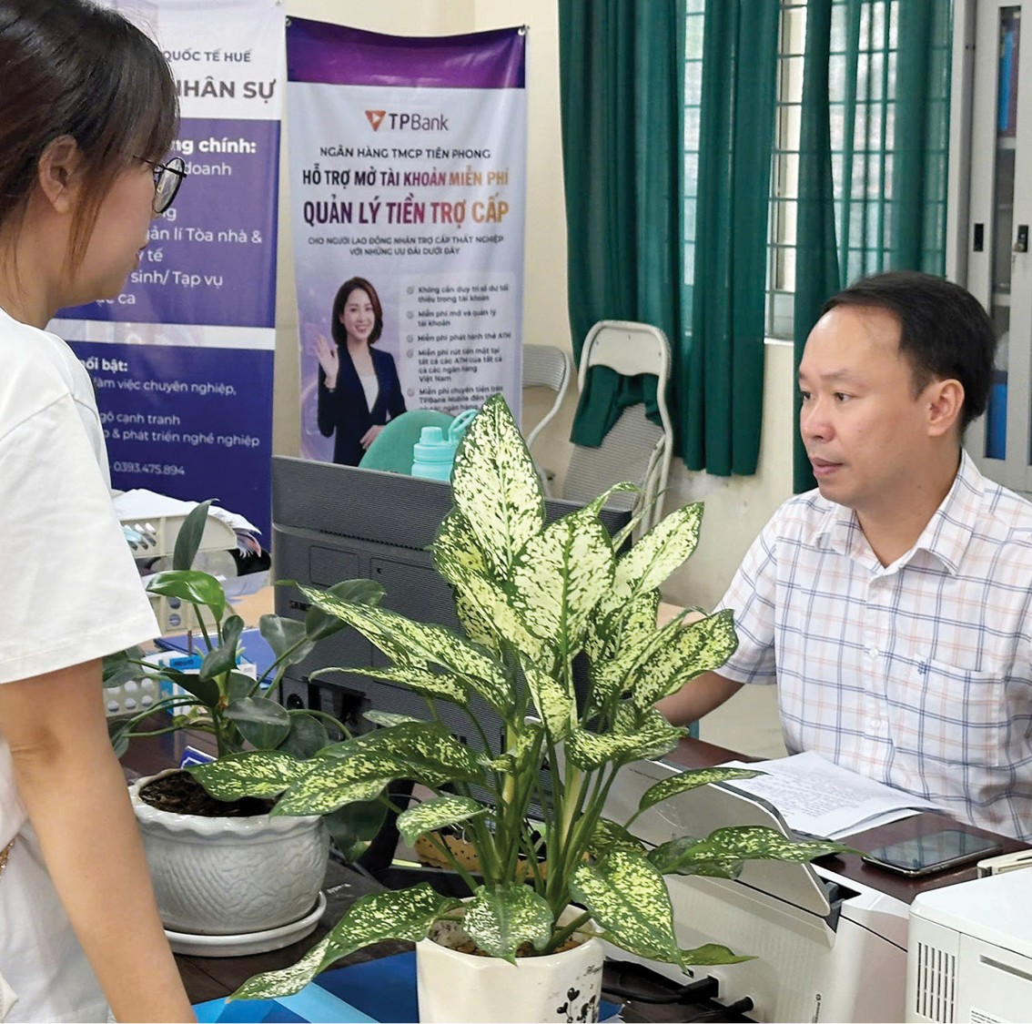 Không để người lao động mắc kẹt sau thất nghiệp