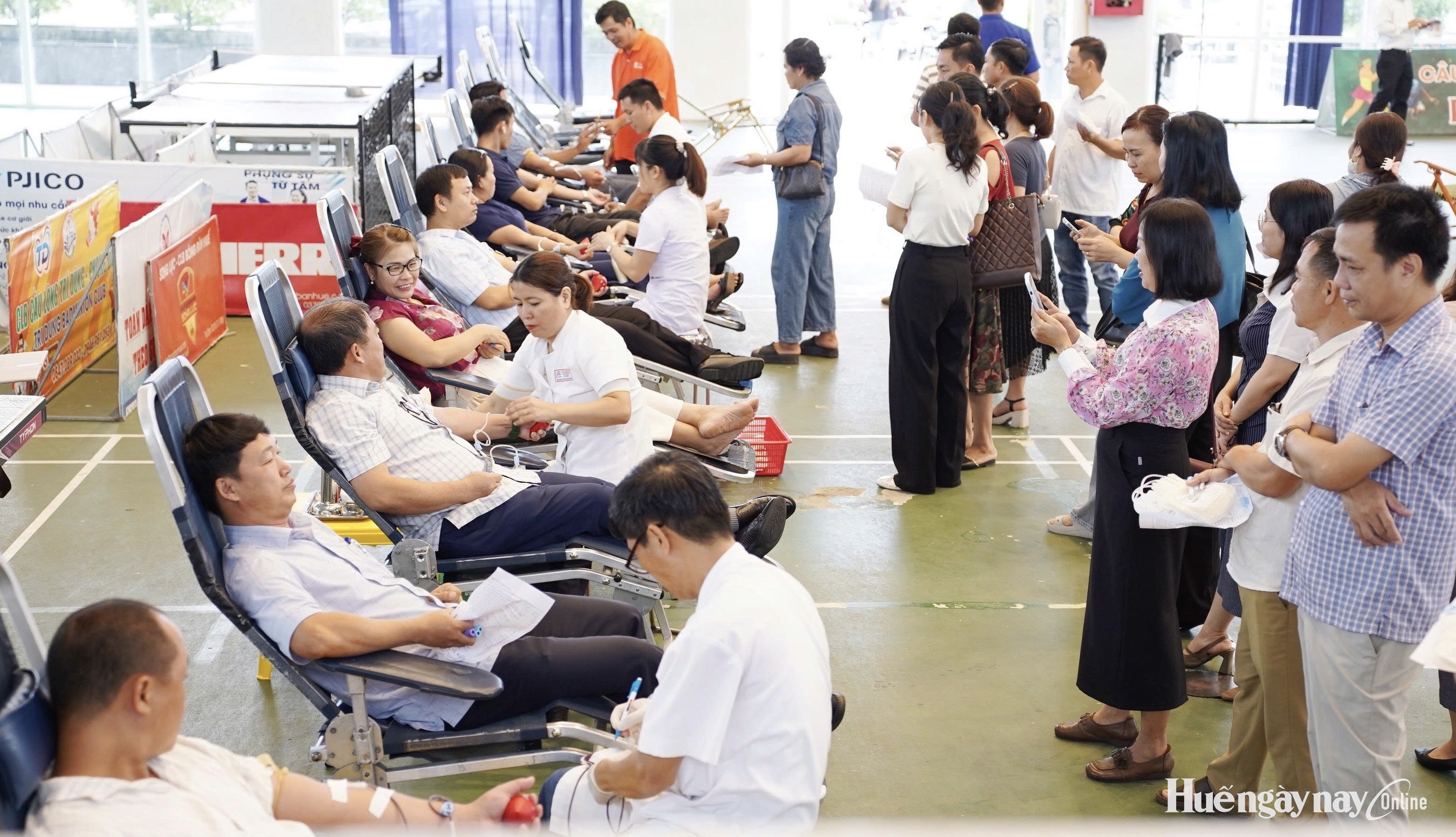Phong Điền Hơn 250 người tham gia hiến máu tình nguyện