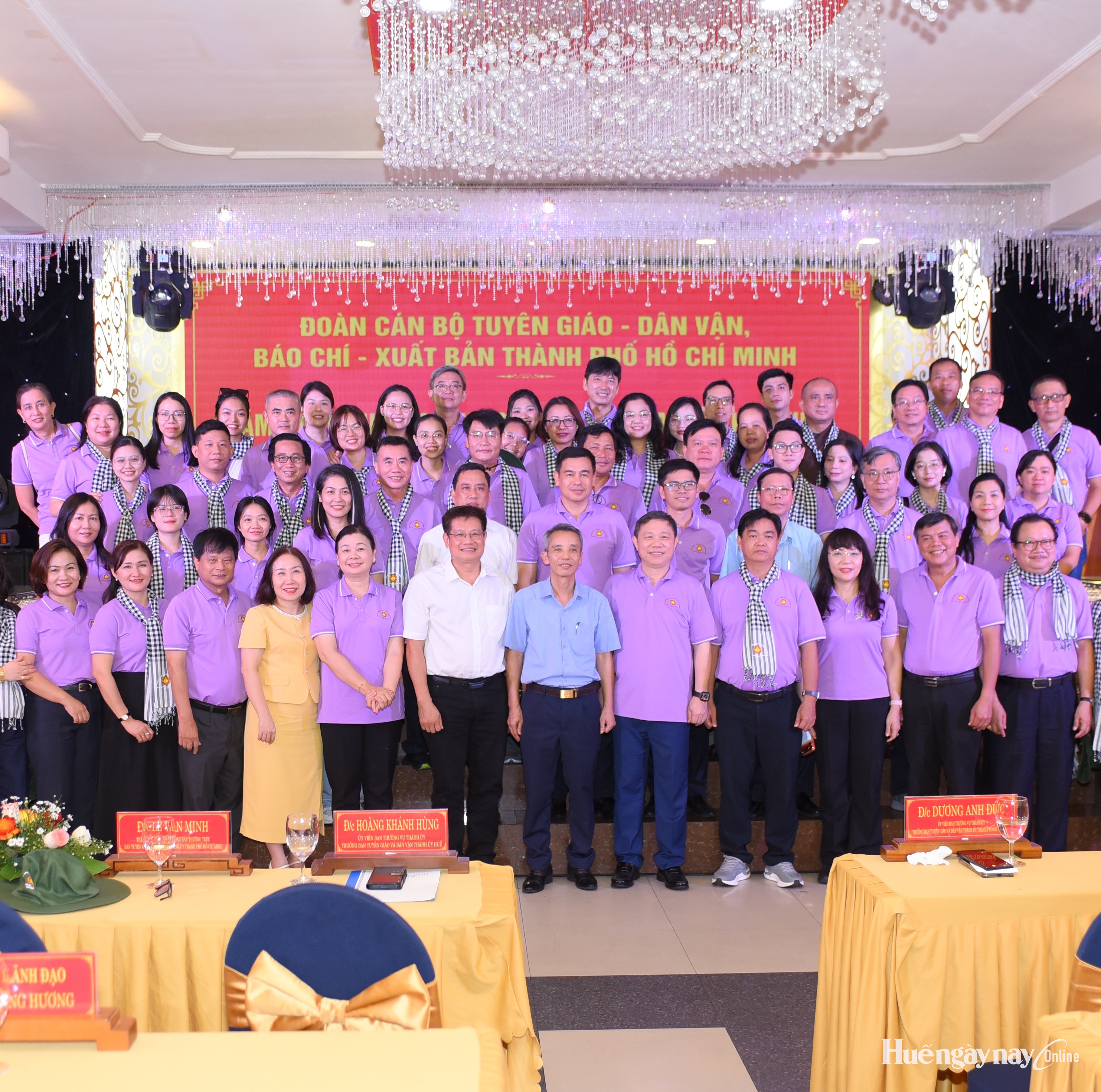 Tăng cường chia sẻ, hợp tác về tuyên giáo, dân vận, báo chí, xuất bản