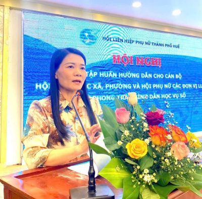 Trang bị kỹ năng số cho cán bộ Hội phụ nữ