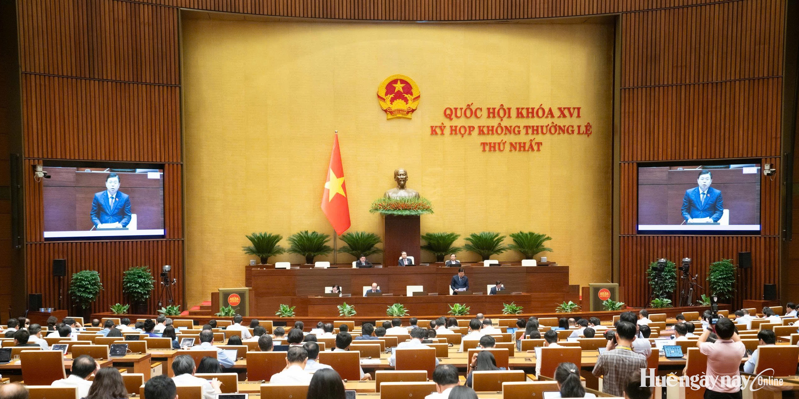 Tạo động lực phát triển đô thị mới và hoàn thiện cơ chế hậu kiểm