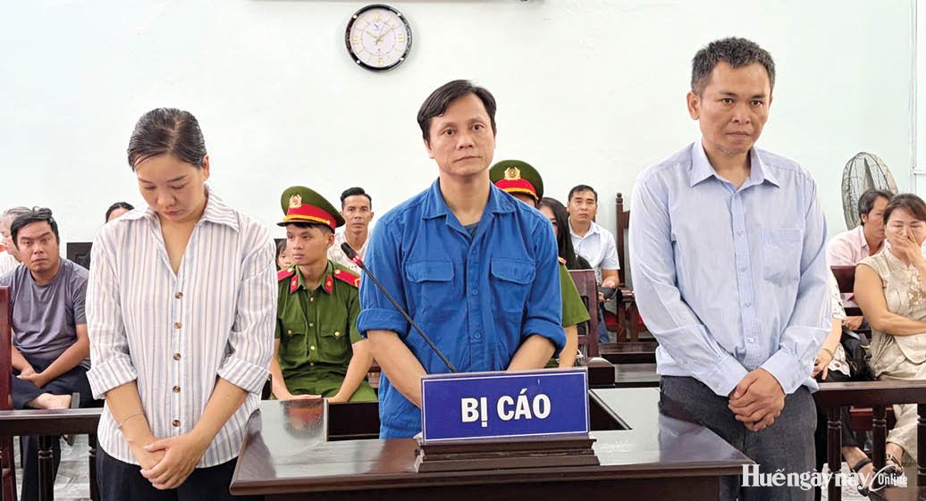 “Luật ngầm” vỉa hè và cái giá của sự tha hóa