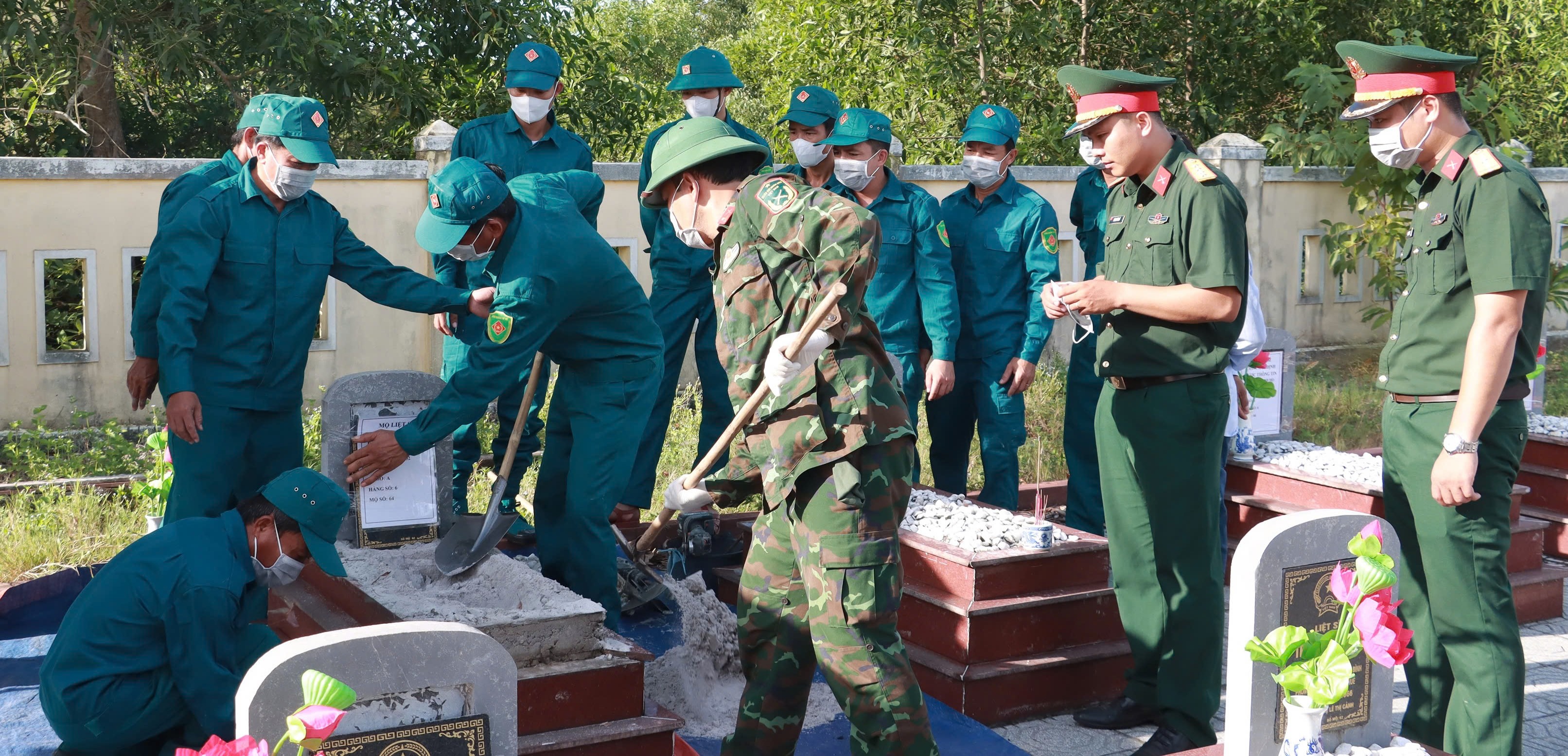 Thành phố Huế hoàn thành lấy mẫu ADN hài cốt liệt sĩ vượt tiến độ 8 tháng