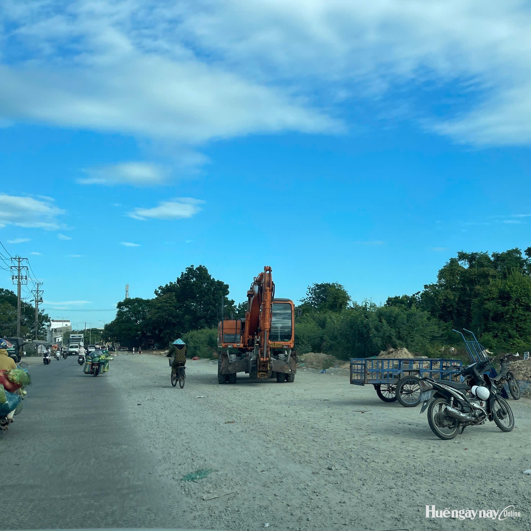 Tạm thời phân luồng giao thông để sửa chữa đường Tỉnh lộ 4