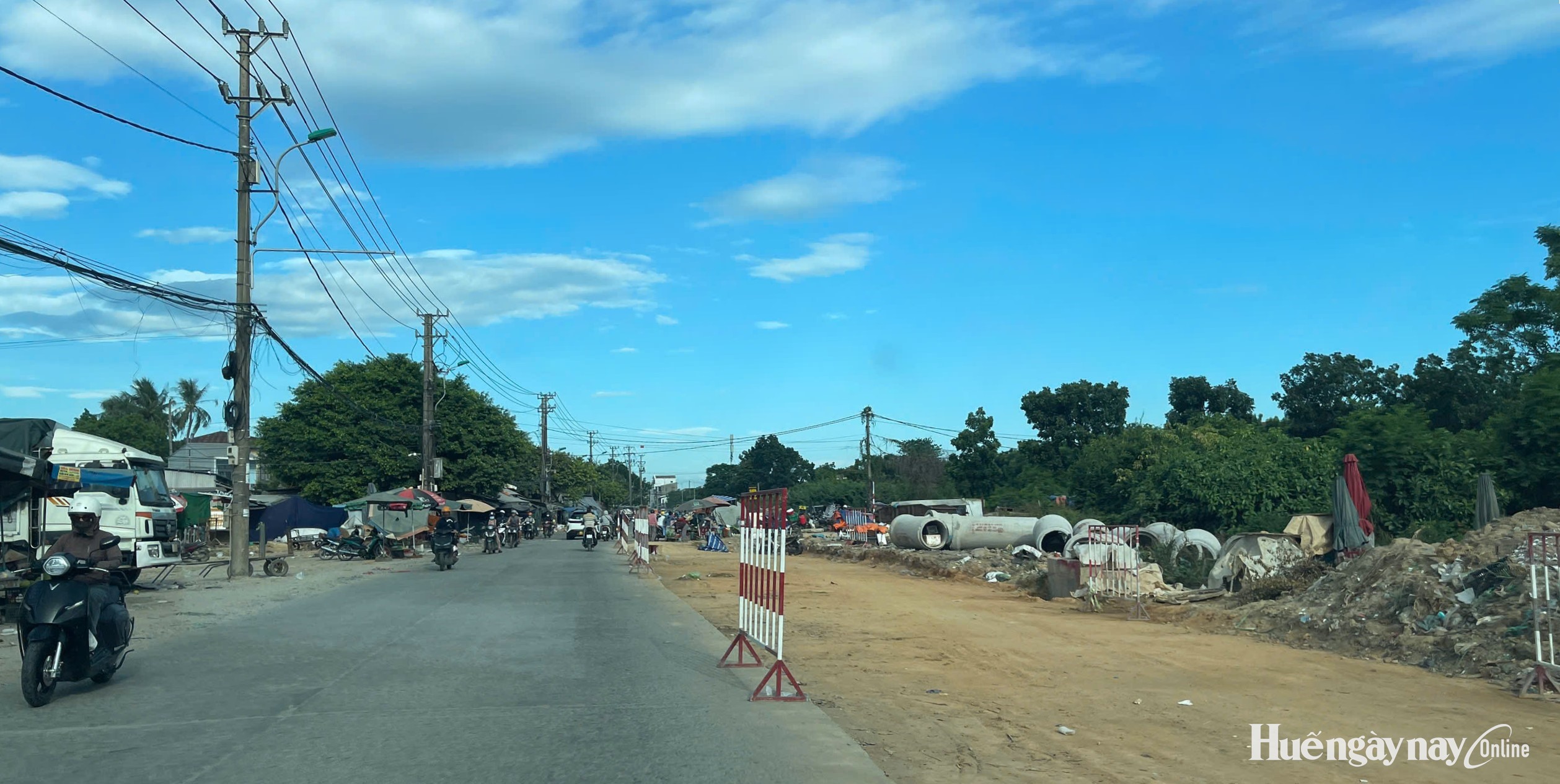 Tạm thời phân luồng giao thông để sửa chữa đường Tỉnh lộ 4