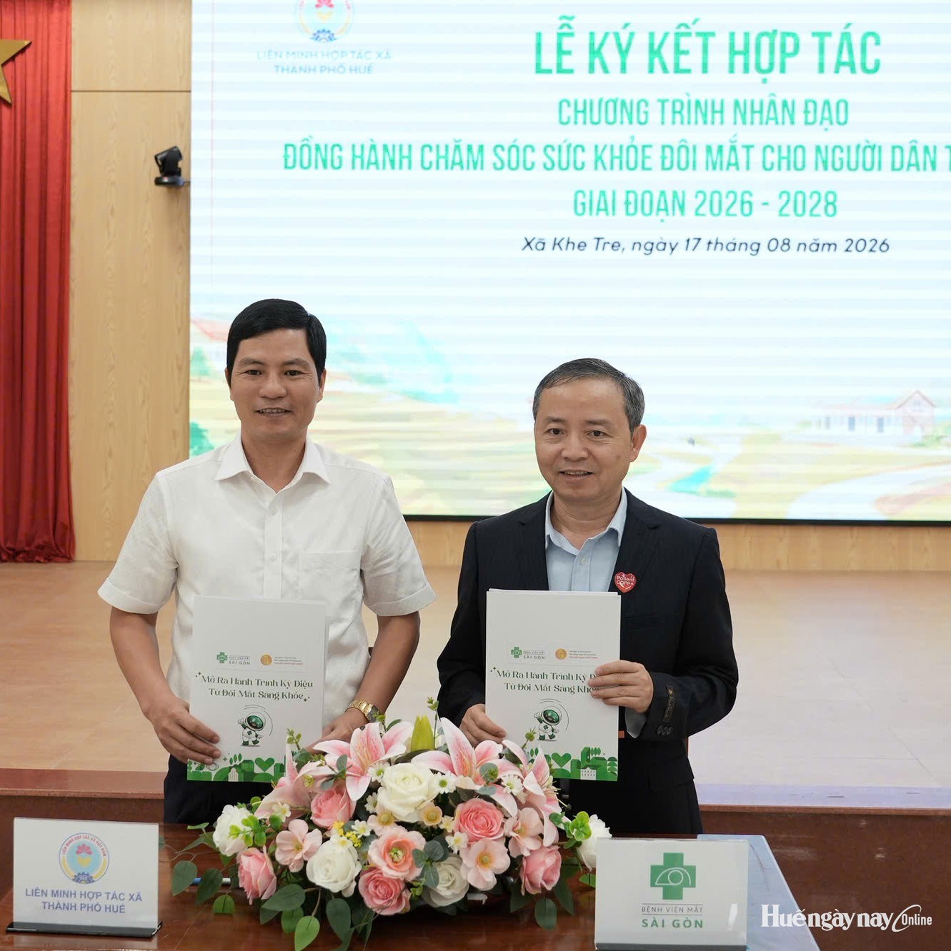 Chương trình nhân đạo mang ánh sáng đến vùng núi Khe Tre và Long Quảng