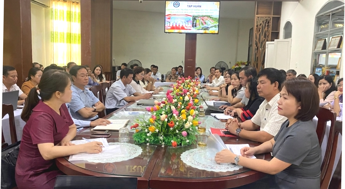Tập huấn vận hành trường nội trú liên cấp trước năm học mới