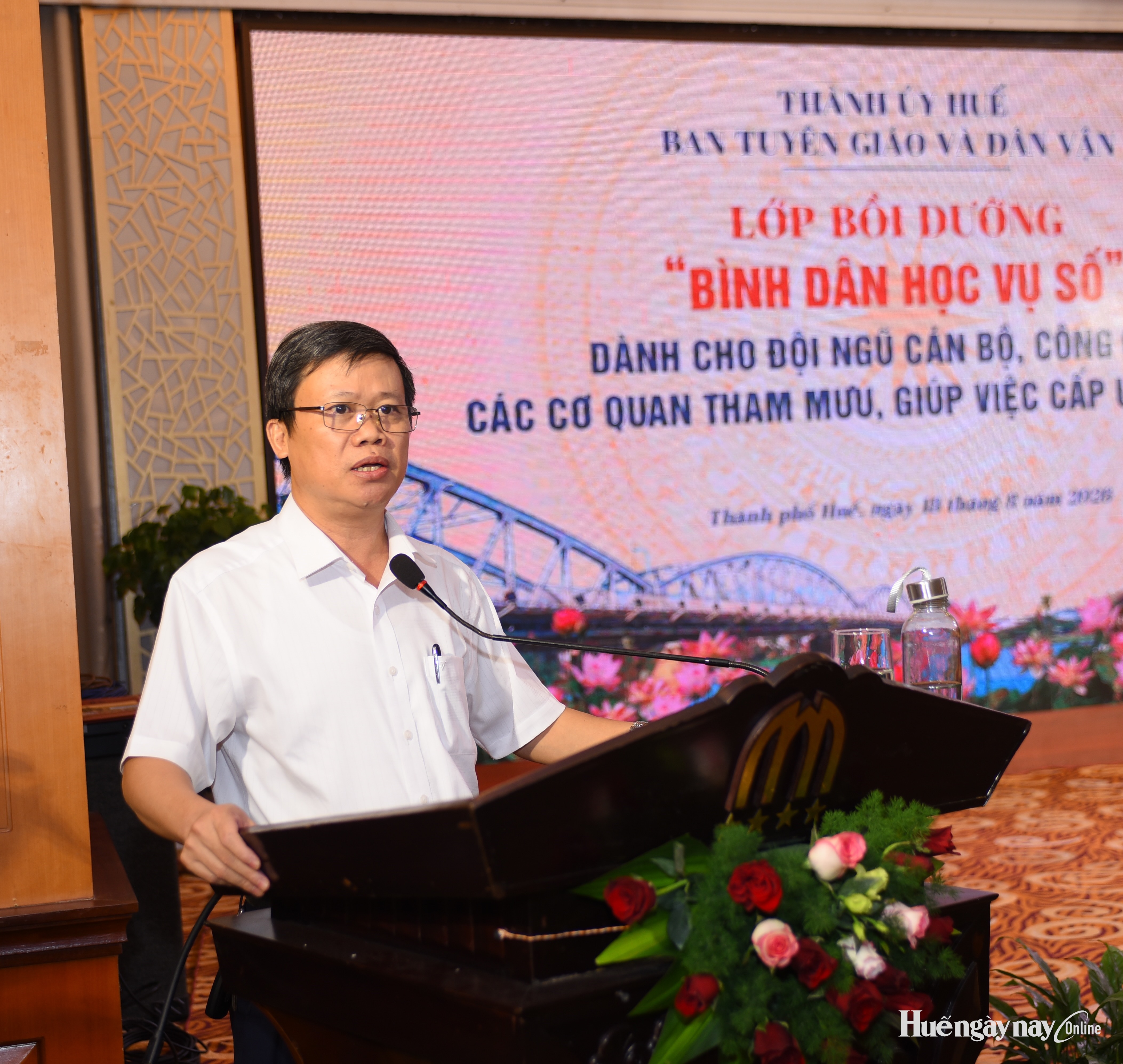 Nâng cao năng lực số cho gần 250 cán bộ, công chức