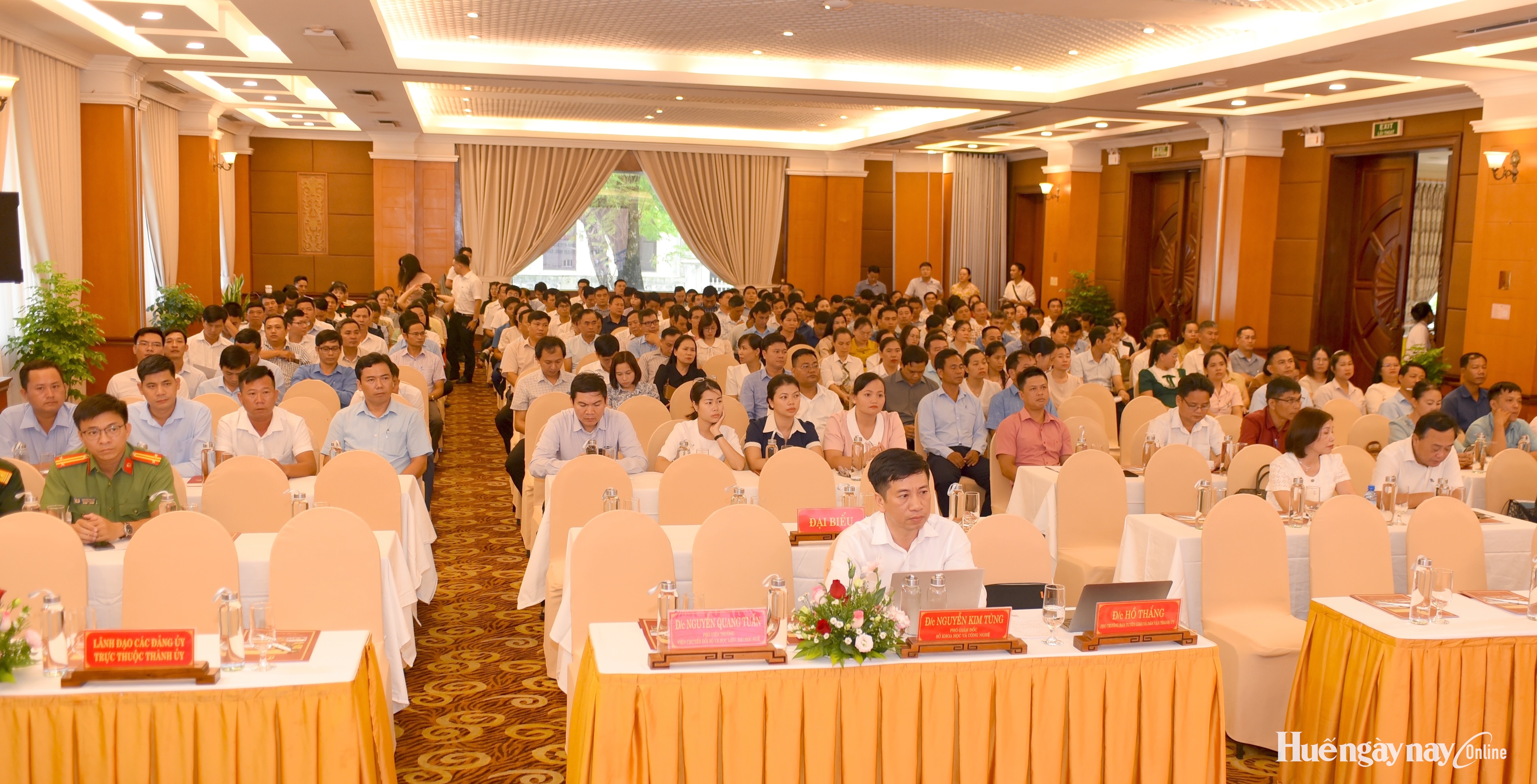 Nâng cao năng lực số cho gần 250 cán bộ, công chức