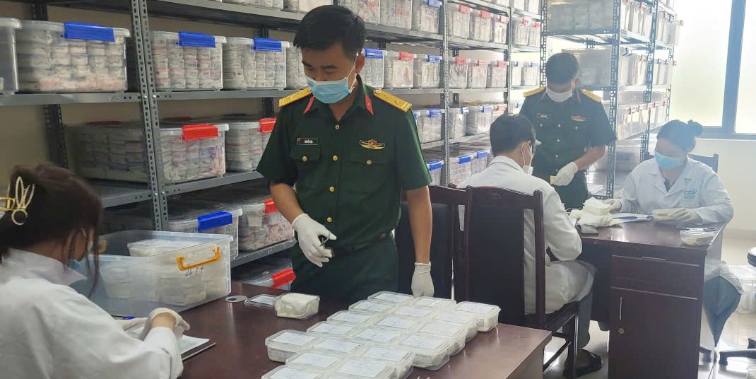 Hoàn thành bàn giao gần 4 000 mẫu hài cốt liệt sĩ phục vụ giám định ADN
