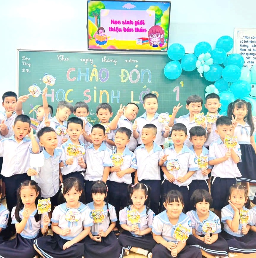 Trên 59 nghìn học sinh đầu cấp tựu trường