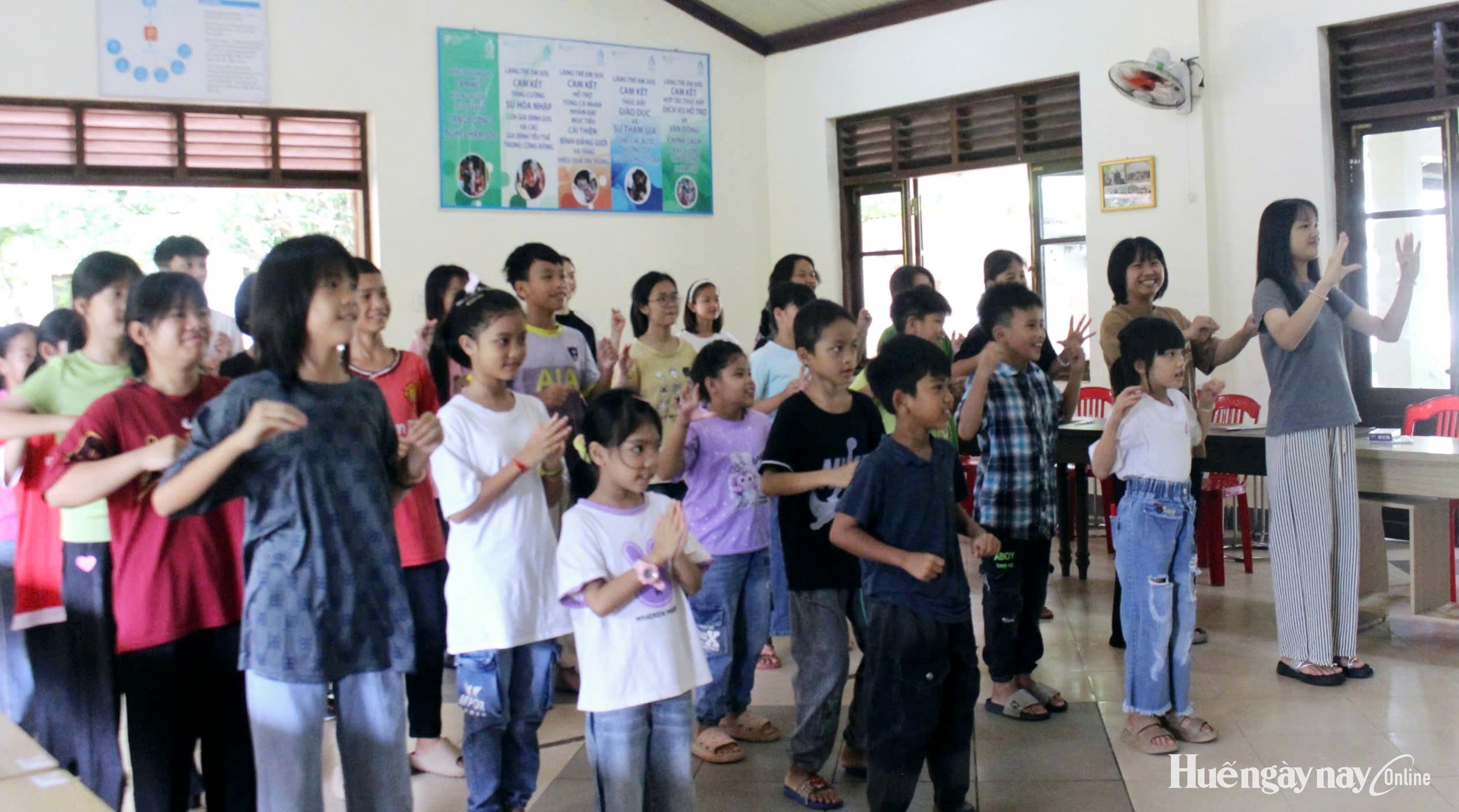 Tập huấn chính sách dân số và chăm sóc sức khỏe sinh sản