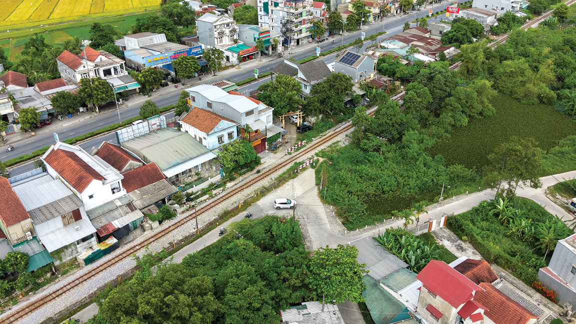 Đường vào Khu quy hoạch Ân Nam Người dân mong có tuyến kết nối thuận tiện, an toàn