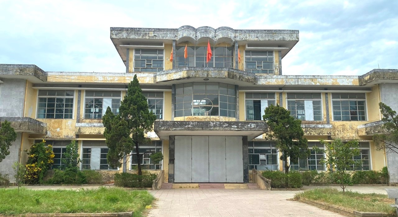Đề xuất chuyển giao cơ sở 3 Trường Cao đẳng Công nghiệp Huế cho Trường THPT Phan Đăng Lưu