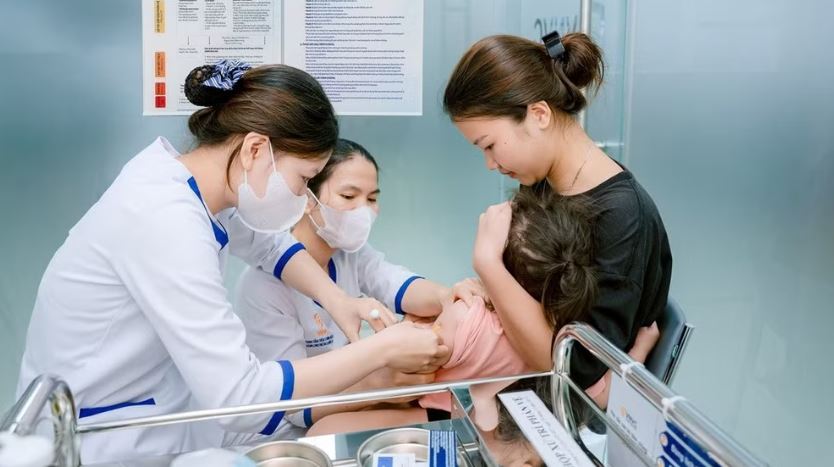 Tay chân miệng gia tăng, đáng lo sự lưu hành của EV71