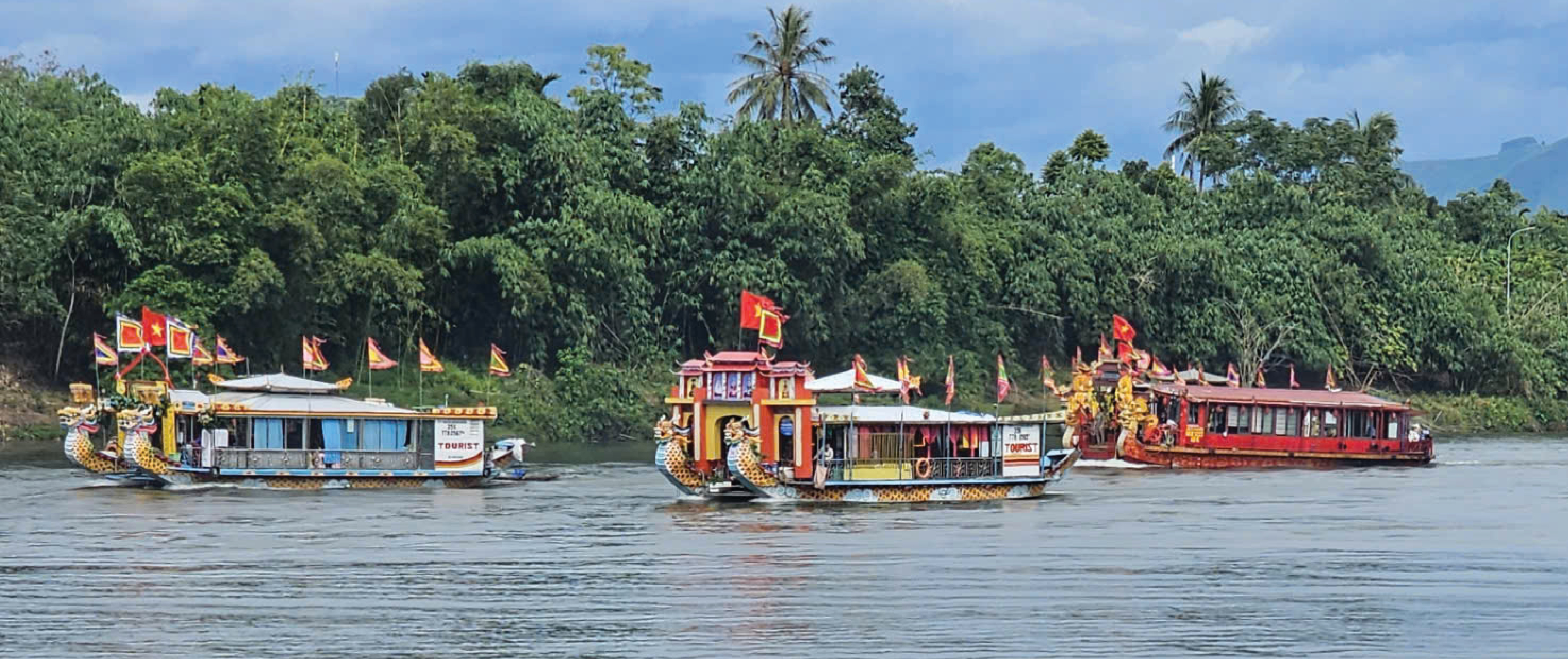 Đánh thức nguồn lực từ văn hóa Huế