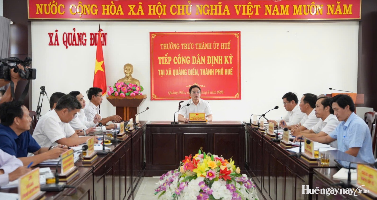 Bí thư Thành ủy Nguyễn Đình Trung tiếp công dân định kỳ tại xã Quảng Điền