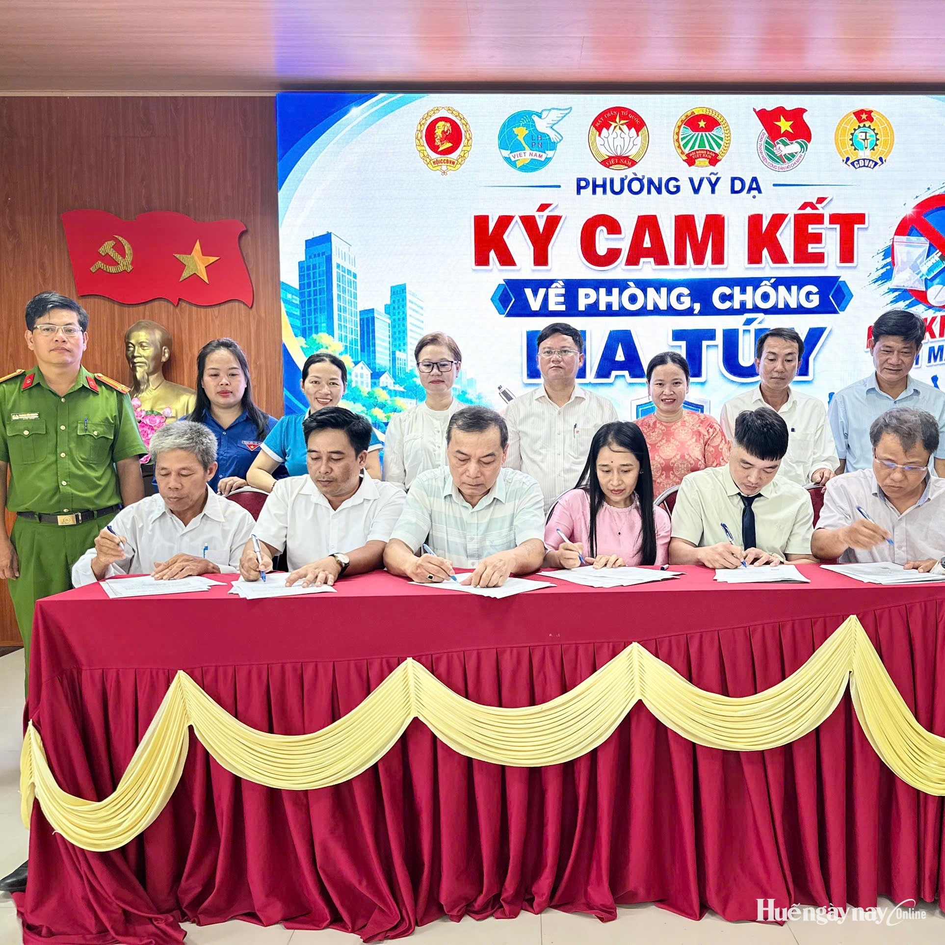 Phường Vỹ Dạ phát động phong trào hiến đất mở đường