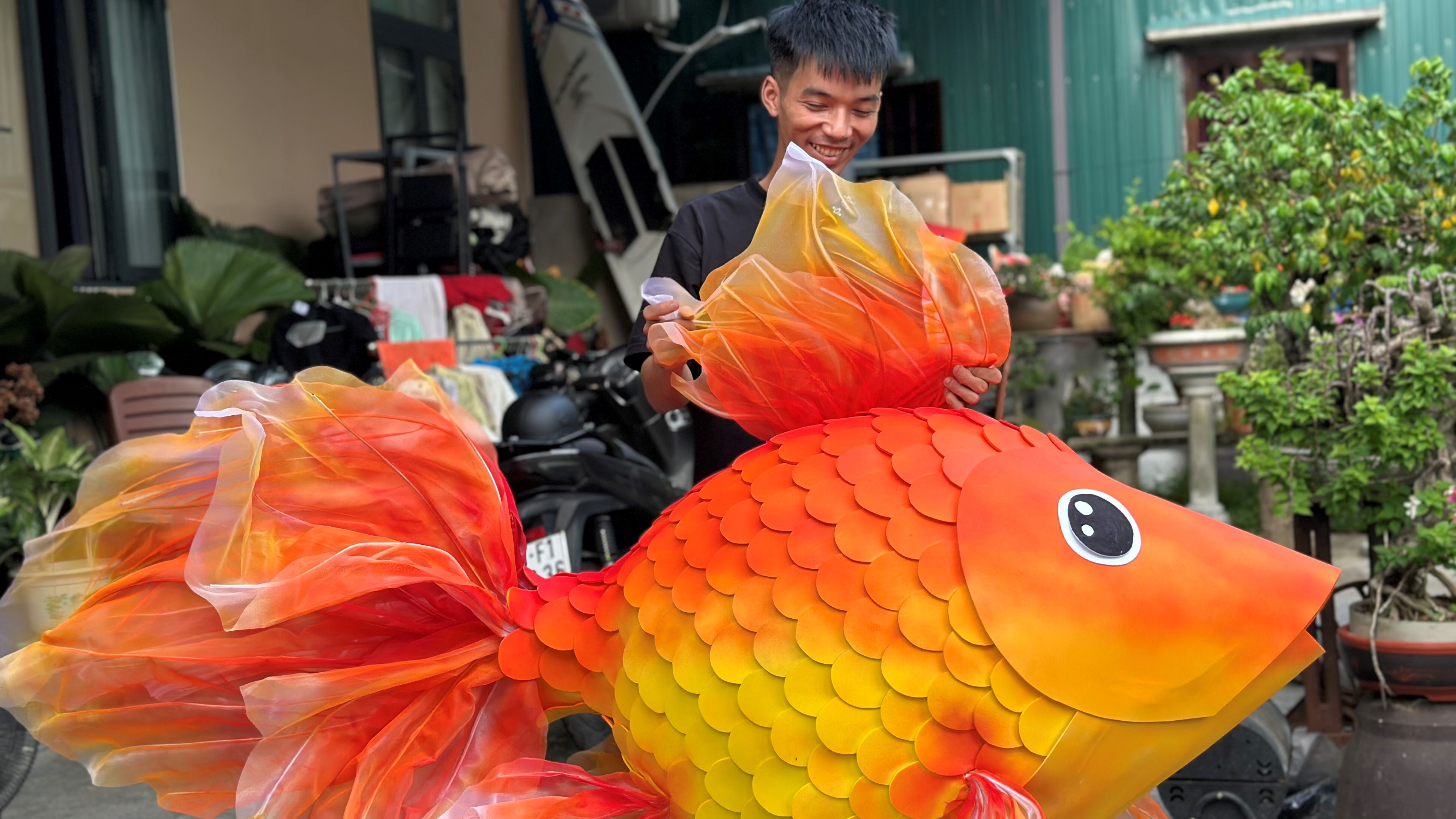 Cá khổng lồ đón tết Trung thu
