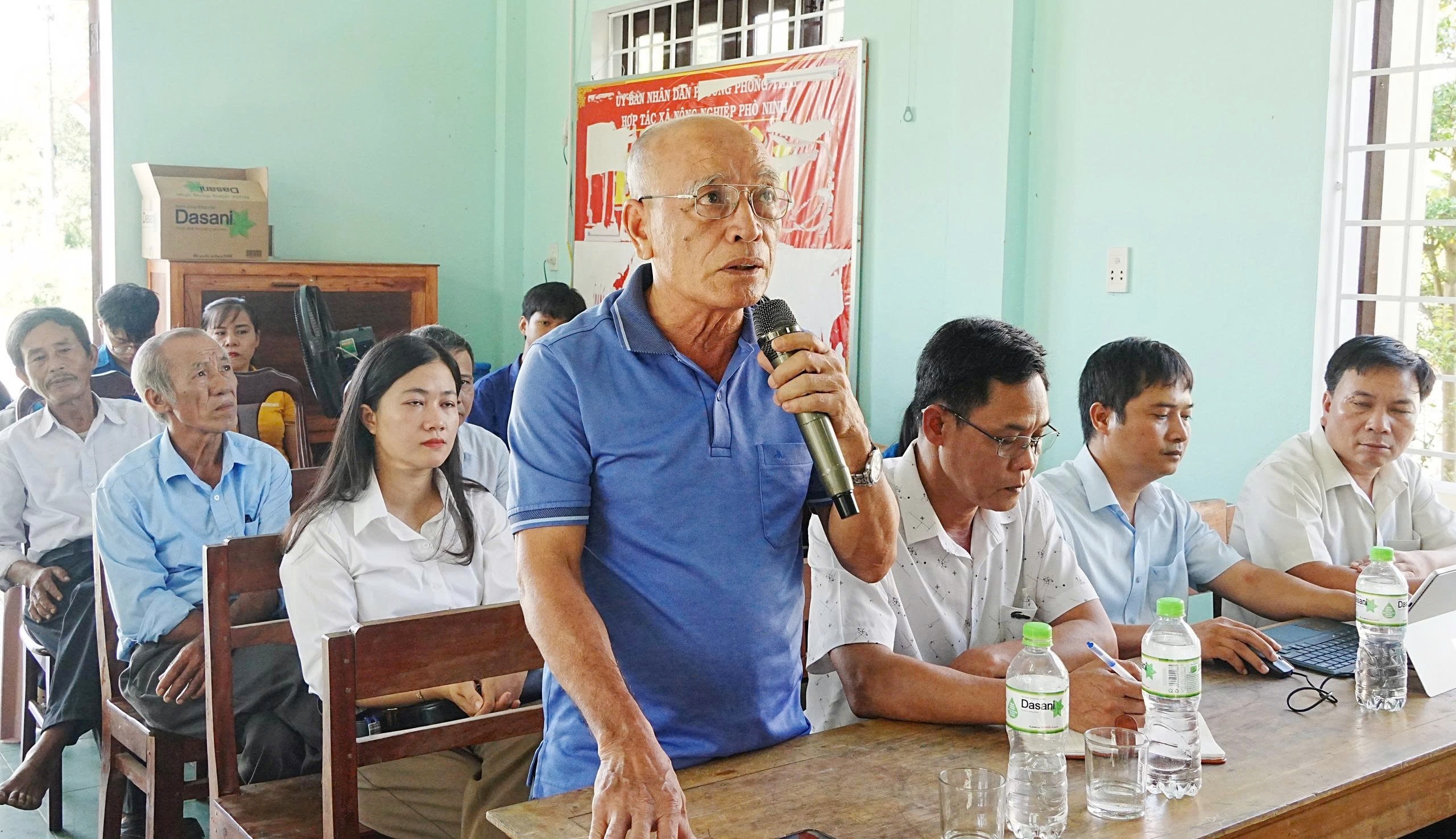 Người dân kiến nghị nhiều vấn đề về đất đai, giao thông, môi trường