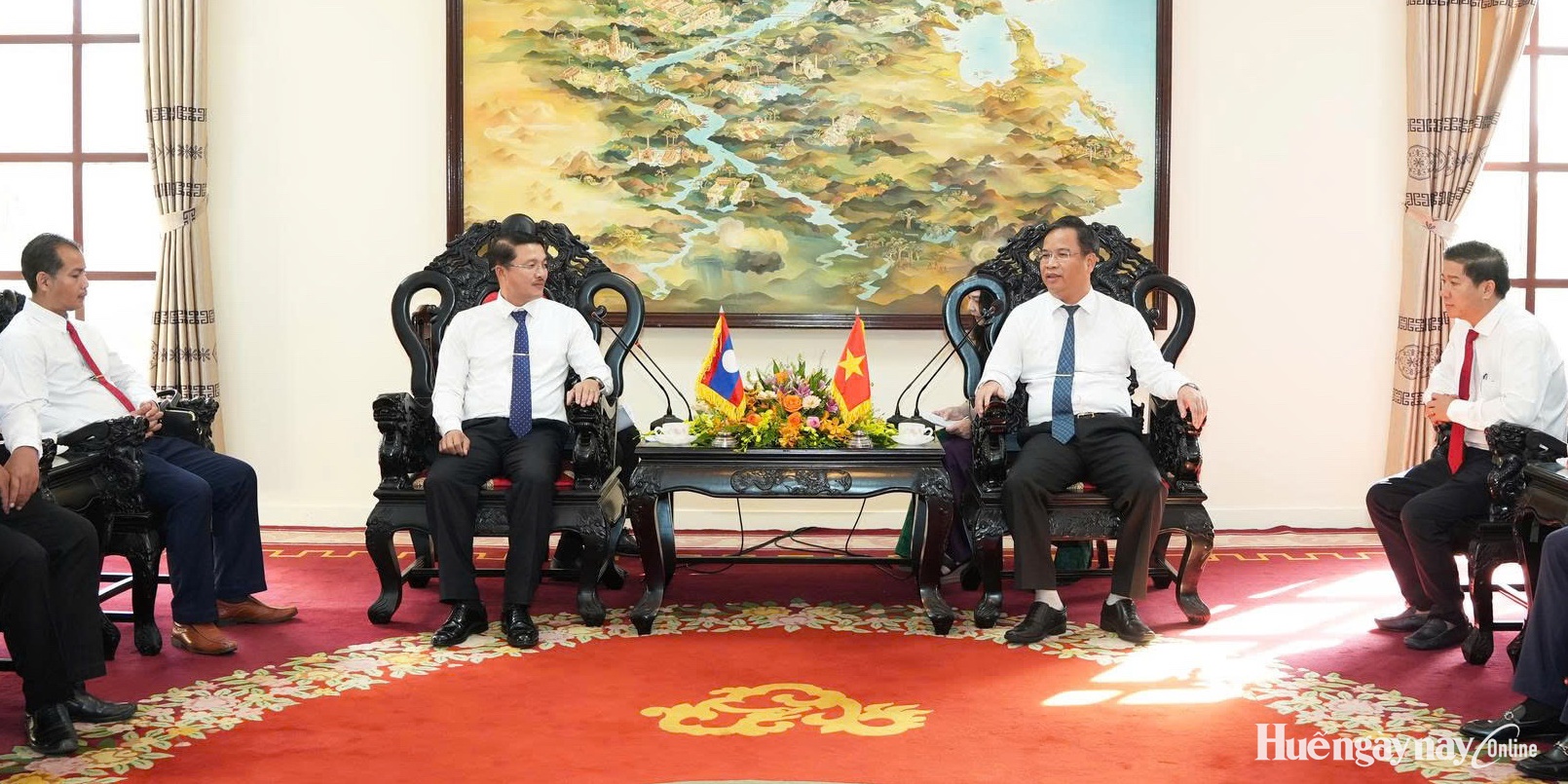 Thành phố Huế tăng cường trao đổi kinh nghiệm với tỉnh Salavan
