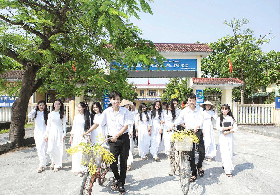 Nửa thế kỷ bền bỉ truyền lửa