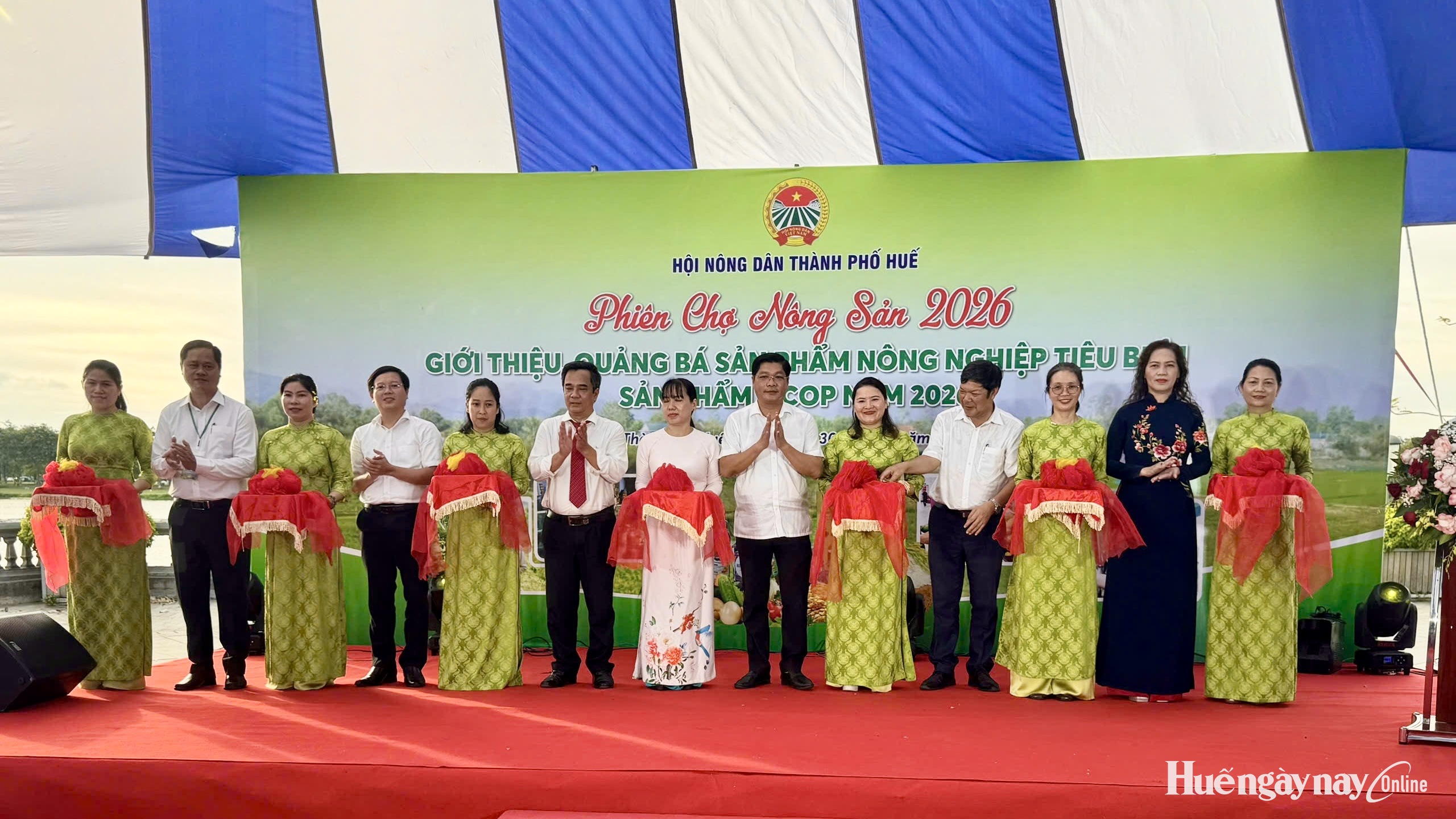 40 gian hàng tham gia Phiên chợ nông sản Huế năm 2026