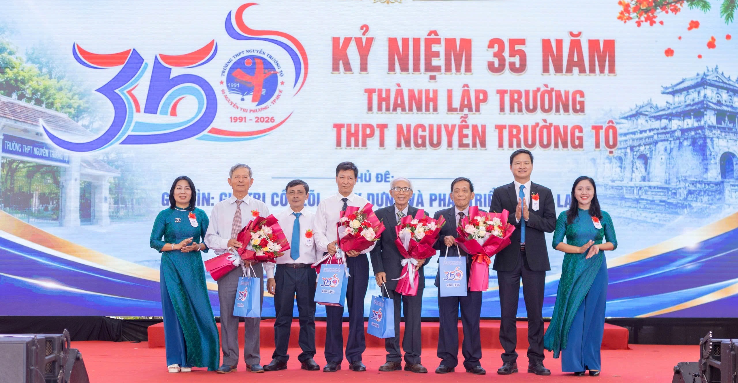 Trường THPT Nguyễn Trường Tộ 35 năm chuyển mình, khẳng định chất lượng