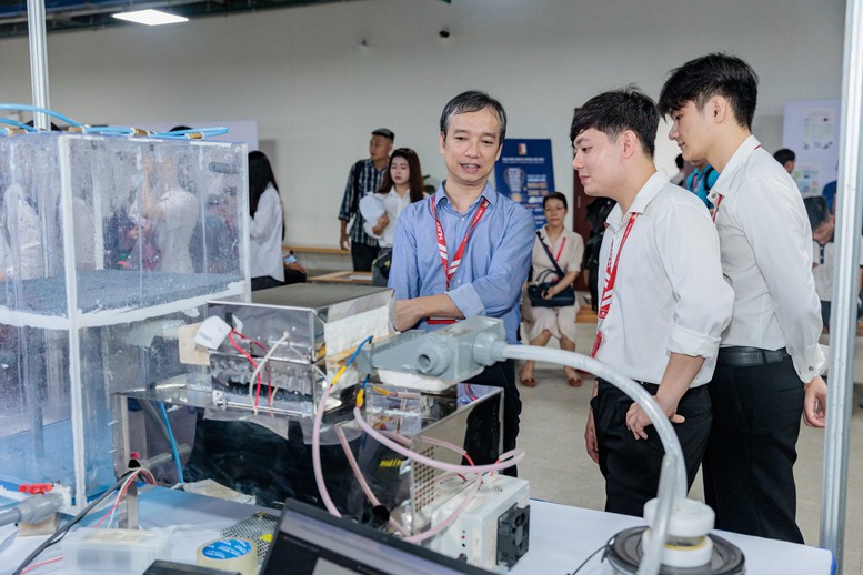 Muốn có nhân lực chất lượng cao, cần đổi cách đầu tư cho đại học
